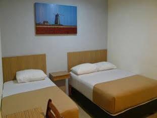 Hanya Satu Hotel Johor Bahru Exterior photo